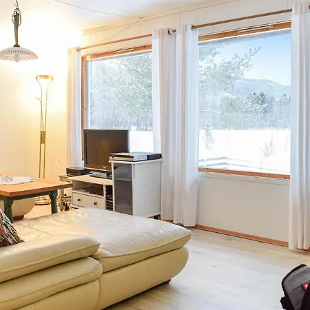 3 Bedroom Lovely In Сasa de vacaciones *